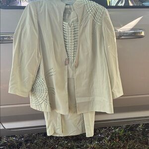 Elegant Cream Beaded Skirt Suit